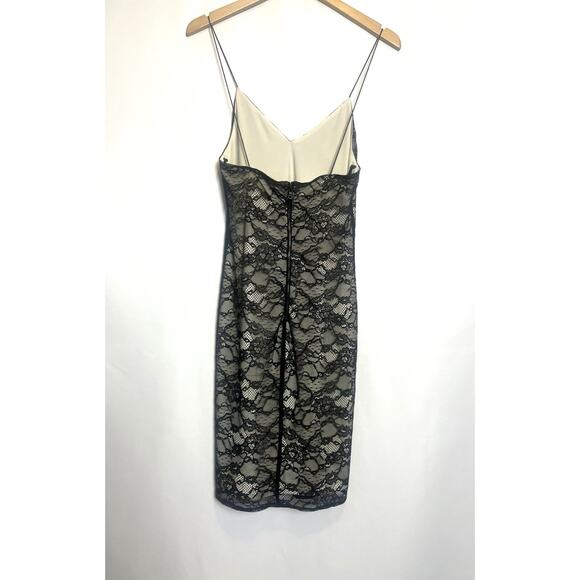 alice + Olivia Lace Slip Dress In Black. Size 8
Waist 27” to 28” - Picture 14 of 14